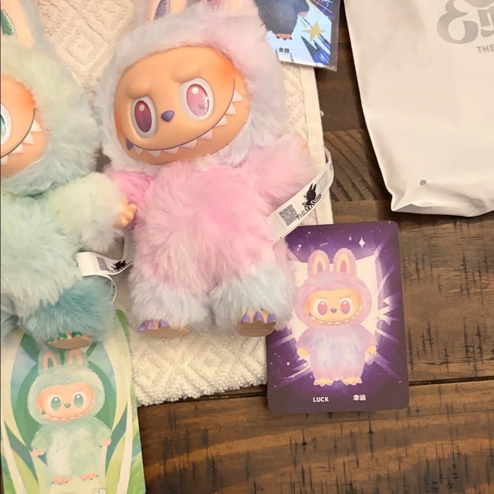 Labubu Energy Complete Set - Picture 10 of 12